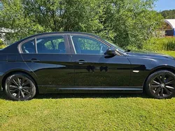 Svart Begagnad 2010 BMW 320 Comfort Edition Sedan | 67 900 kr (Bra pris)