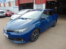 Mörkblå Begagnad 2018 Toyota Auris Touring Sports Comfort Kombi | 110 000 kr (Bra pris)