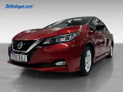 Röd Begagnad 2020 Nissan Leaf Acenta Halvkombi | 169 000 kr (Marknadspris)