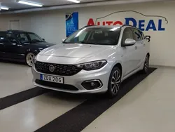 Grå Begagnad 2019 Fiat Tipo Halvkombi | 124 900 kr (Bra pris)