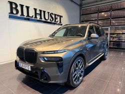 Grön Begagnad 2024 BMW X7 M Sport SUV | 1 180 000 kr