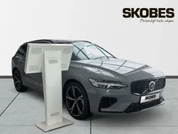 Grå Ny 2025 Volvo V60 Plus Kombi | 565 800 kr (Dyr)