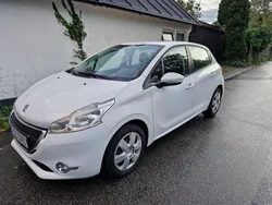Grå Begagnad 2013 Peugeot 208 Halvkombi | 36 500 kr (Bra pris)