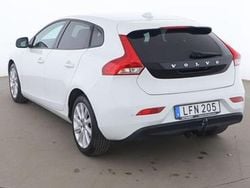 Begagnad 2018 Volvo V40 Halvkombi | 110 000 kr (Marknadspris)