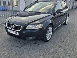 Svart Begagnad 2011 Volvo V50 Momentum Kombi | 43 000 kr (Marknadspris)