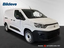 Vit Begagnad 2023 Fiat Doblò Minibuss | 287 375 kr