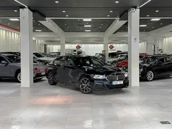 Svart Begagnad 2020 BMW 530e M Sport Sedan | 399 900 kr (Marknadspris)