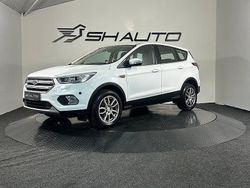 Vit Begagnad 2019 Ford Kuga Trend SUV | 159 900 kr
