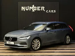 Ljusblå (blå) Begagnad 2017 Volvo V90 Momentum Kombi | 139 900 kr (Dyr)