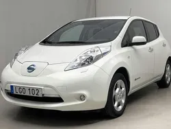 Vit Begagnad 2018 Nissan Leaf Halvkombi | 116 500 kr (Superpris)