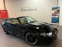 Begagnad 2000 Ford Mustang GT Cab | 119 900 kr (Superpris)