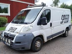 Vit Begagnad 2007 Citroën Jumper Minibuss | 23 000 kr
