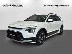 Vit (snow white pearl) Begagnad 2023 Kia Niro Advance SUV | 399 900 kr (Dyr)