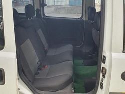 Vit Begagnad 2006 Opel Combo Minibuss | 18 000 kr (Dyr)