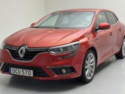 Röd Begagnad 2016 Renault Mégane III | 88 000 kr (Marknadspris)
