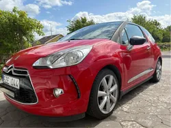 Röd Begagnad 2011 Citroën DS3 Halvkombi | 45 000 kr (Bra pris)