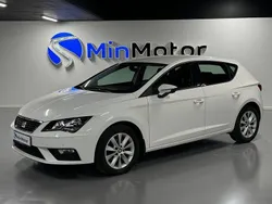 Vit Begagnad 2019 Seat Leon Style Halvkombi | 79 900 kr (Marknadspris)
