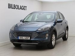 Blå Begagnad 2022 Ford Kuga Titanium SUV | 214 800 kr (Marknadspris)