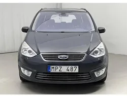 Grå Begagnad 2011 Ford Galaxy Ghia Minibuss | 125 000 kr