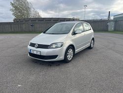 Brun Begagnad 2009 VW Golf Plus Cross Minibuss | 18 900 kr (Marknadspris)