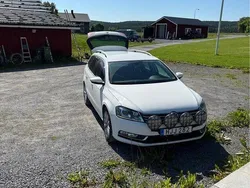 Vit Begagnad 2015 VW Passat Kombi | 75 000 kr (Superpris)