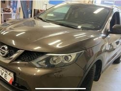 Brun Begagnad 2016 Nissan Qashqai SUV | 89 900 kr (Superpris)