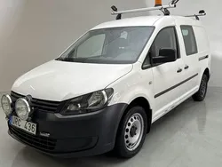 Vit Begagnad 2014 VW Caddy Minibuss | 130 000 kr
