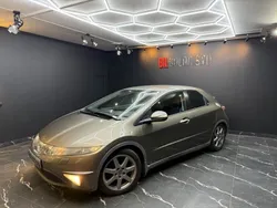Mörkgrå Begagnad 2007 Honda Civic Sport Halvkombi | 39 800 kr (Marknadspris)