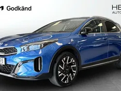 Blå (blue) Begagnad 2023 Kia XCeed Advance SUV | 279 900 kr (Marknadspris)