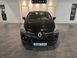 Svart Begagnad 2018 Renault Clio IV Zen Halvkombi | 79 900 kr (Marknadspris)