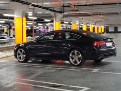 Svart Begagnad 2011 Audi A5 Sportback Halvkombi | 109 000 kr (Marknadspris)
