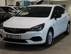 Vit Begagnad 2021 Opel Astra Halvkombi | 169 900 kr (Lite dyr)