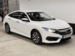 Vit Begagnad 2017 Honda Civic Sedan | 148 000 kr (Marknadspris)