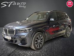 Grå Begagnad 2019 BMW X5 M Sport SUV | 499 900 kr (Marknadspris)