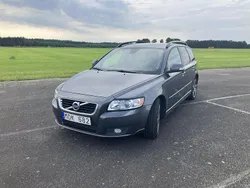 Grå Begagnad 2012 Volvo V50 Momentum Kombi | 29 500 kr (Lite dyr)