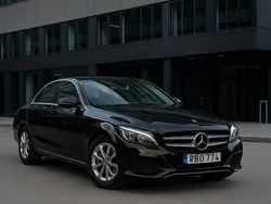 Mercedes C200