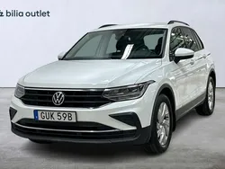 Vit Begagnad 2021 VW Tiguan SUV | 199 900 kr (Marknadspris)