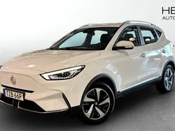 Vit (white) Begagnad 2022 MG ZS Comfort Sedan | 234 900 kr (Superpris)