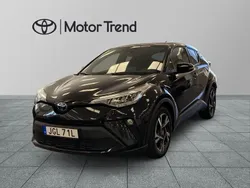 Svart Begagnad 2022 Toyota C-HR Edition SUV | 259 000 kr (Marknadspris)