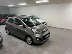 Grå Begagnad 2013 Kia Picanto Halvkombi | 44 900 kr (Marknadspris)