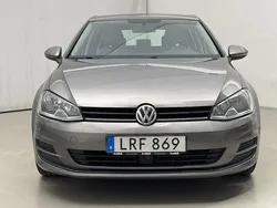 Grå Begagnad 2015 VW Golf VII Halvkombi | 94 900 kr (Bra pris)