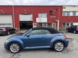 Blå Begagnad 2018 VW Beetle Cab | 269 900 kr