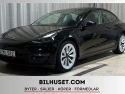 Svart Begagnad 2022 Tesla Model 3 Long Range AWD Sedan | 369 000 kr (Lite dyr)