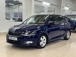 Blå Begagnad 2017 Skoda Fabia Sport Halvkombi | 137 900 kr (Marknadspris)
