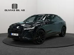 Svart Begagnad 2022 Audi Q8 S-Line SUV | 719 400 kr (Marknadspris)