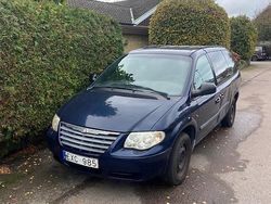 Blå Begagnad 2006 Chrysler Grand Voyager Minibuss | 9 500 kr (Superpris)