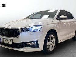 Vit Begagnad 2022 Skoda Fabia Style Halvkombi | 189 900 kr (Marknadspris)