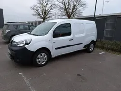 Vit Begagnad 2019 Renault Kangoo Minibuss | 89 000 kr (Marknadspris)