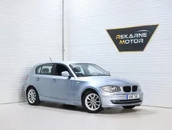 Ljusblå Begagnad 2010 BMW 116 Halvkombi | 47 900 kr (Lite dyr)