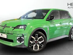 Ny 2025 Renault R5 Techno Halvkombi | 407 800 kr